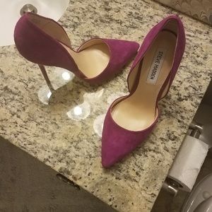 NEVER WORN- Steve Madden Heels